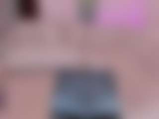 Anna-parkker MILF webcam performer live streaming