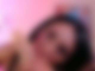 LaylaCruzRose's Live Sex Cam Show