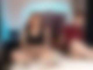 Live cam show with Kadeeth23 - Red Hair on xplaylive.com