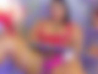Live cam show with Madison - Eating Pussy on Milfs Live