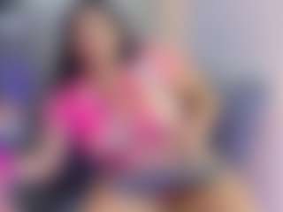 Live cam show with Madison - Brown Eyes Mature on SquirtSoMuch