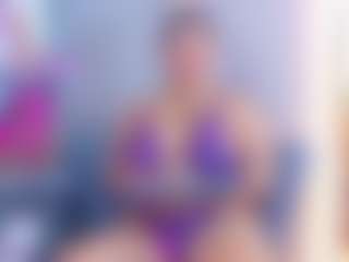 Madi's Live Sex Cam Show