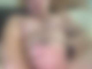 naughtiboi23's Live Sex Cam Show