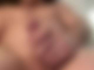 Live cam show with naughtiboi23 - Caucasian on Camsoda