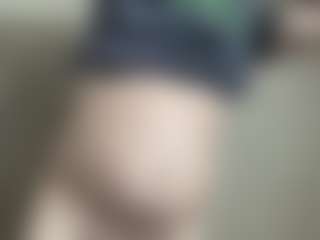 naughtiboi23's Live Sex Cam Show