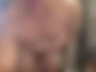 naughtiboi23's Live Sex Cam Show