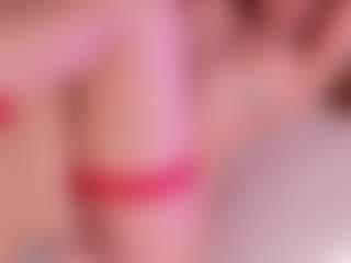 Live cam show with Steffany Beck - Garter on TeamSkeetLive