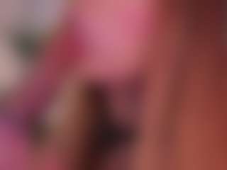 Live cam show with Steffany Beck - Garter on milfzrlive.com