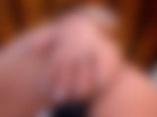 Live cam show with Steffany Beck - Garter on hrnylive.com