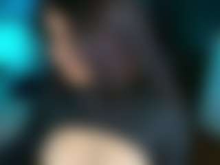 Live cam show with Tifanny Sexy Doll - Striptease on xplaylive.com