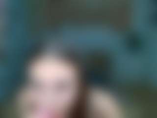 EmmiGreen's Live Sex Cam Show
