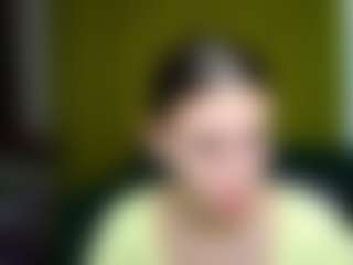 EmmiGreen's Live Sex Cam Show