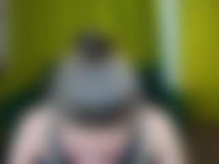 EmmiGreen's Live Sex Cam Show