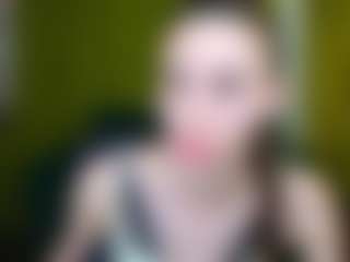 EmmiGreen's Live Sex Cam Show
