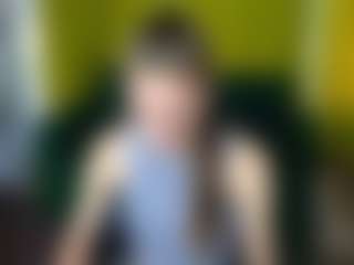 EmmiGreen's Live Sex Cam Show