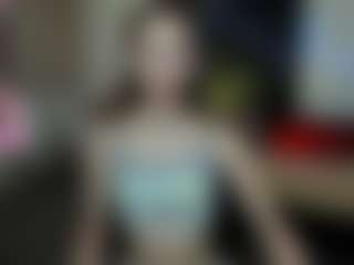 EmmiGreen's Live Sex Cam Show
