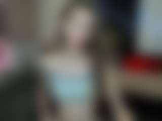 EmmiGreen's Live Sex Cam Show