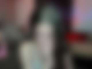 EmmiGreen's Live Sex Cam Show
