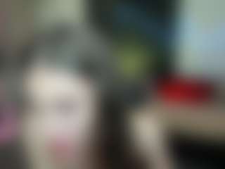 EmmiGreen's Live Sex Cam Show