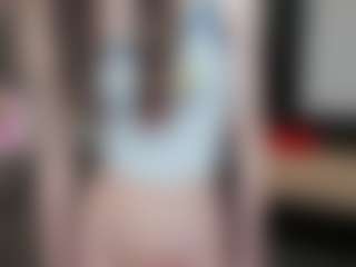 EmmiGreen's Live Sex Cam Show