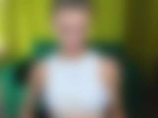EmmiGreens Live-Sex-Cam-Show