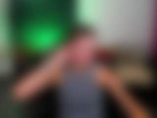 EmmiGreen's Live Sex Cam Show