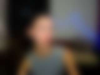 EmmiGreen's Live Sex Cam Show