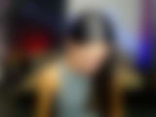 EmmiGreen's Live Sex Cam Show