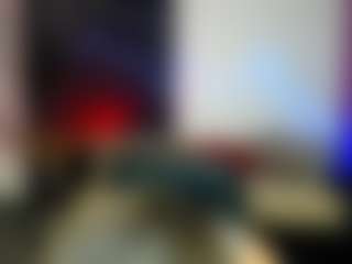 EmmiGreen's Live Sex Cam Show