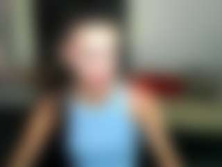 EmmiGreen's Live Sex Cam Show