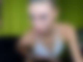 EmmiGreen's Live Sex Cam Show