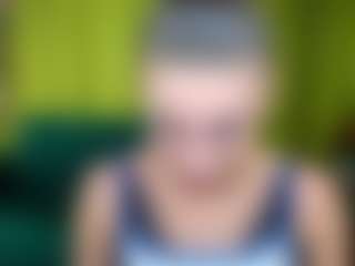 EmmiGreen's Live Sex Cam Show