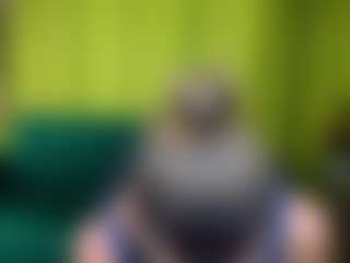 EmmiGreen's Live Sex Cam Show