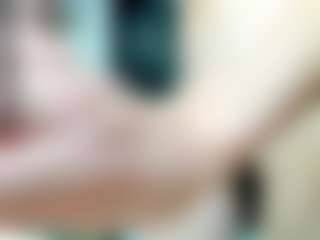 EmmiGreen's Live Sex Cam Show