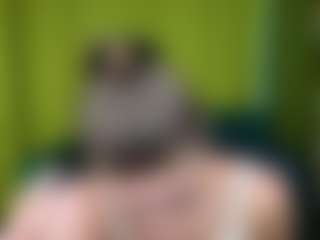 EmmiGreen's Live Sex Cam Show