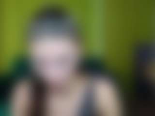 EmmiGreen's Live Sex Cam Show
