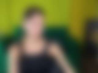 EmmiGreen's Live Sex Cam Show