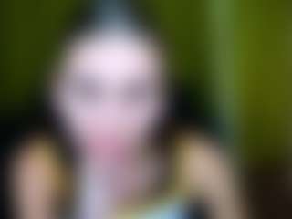 Live cam show with EmmiGreen - Orgasm on Hubzter Live