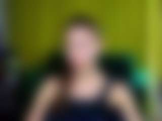 Live cam show with EmmiGreen - No Drinking on Streamer API