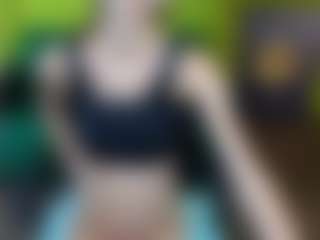 EmmiGreen's Live Sex Cam Show