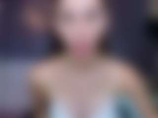 EmmiGreen's Live Sex Cam Show