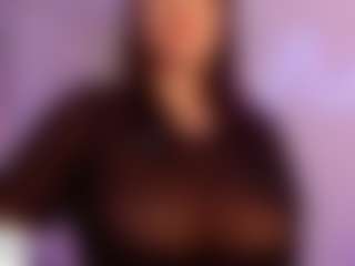 LaynaJucyBoobs's Live Sex Cam Show