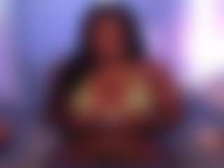 Live cam show with Queen Amara - Dom on SpunkLive