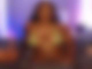 Live cam show with Queen Amara - Dom on Gym Cam Girls