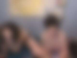 SpoiledIvory's Live Sex Cam Show