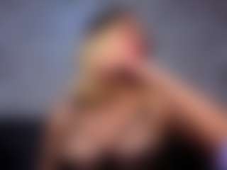 Bigsensationn21's Live Sex Cam Show