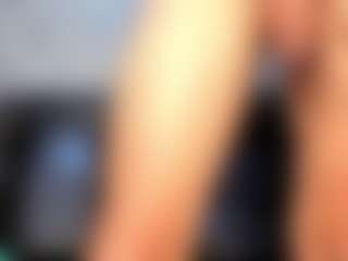 Live cam show with Bigsensationn21 - Muscular on Camsoda