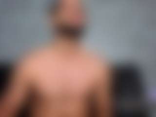 Bigsensationn21's Live Sex Cam Show