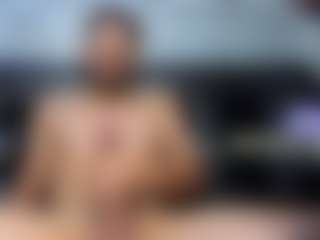 Bigsensationn21's Live Sex Cam Show