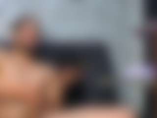 Bigsensationn21's Live Sex Cam Show